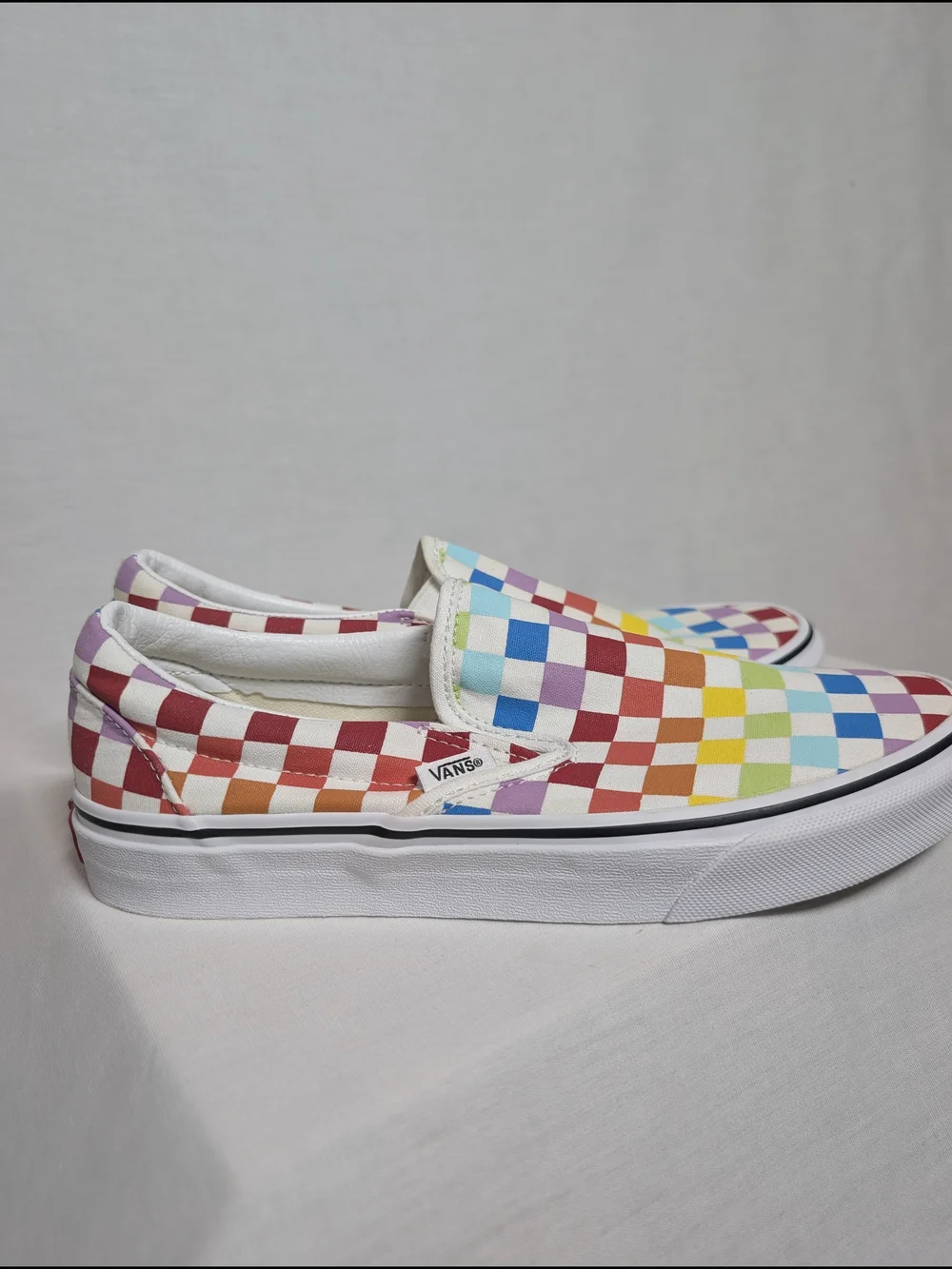 Vans Classic Slip-On Rainbow Checkerboard Sneakers Men's Size 7